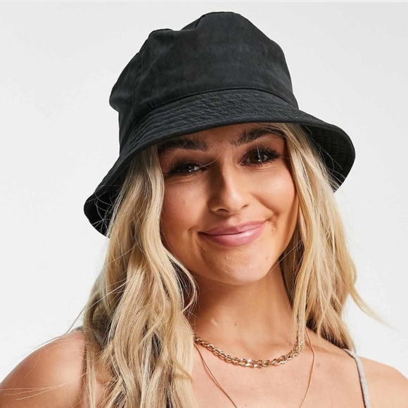 ASOS Boardmans Soft Feel Bucket Hat in Black Basic Beach Grunge Y2K Beanie - Picture 1 of 9